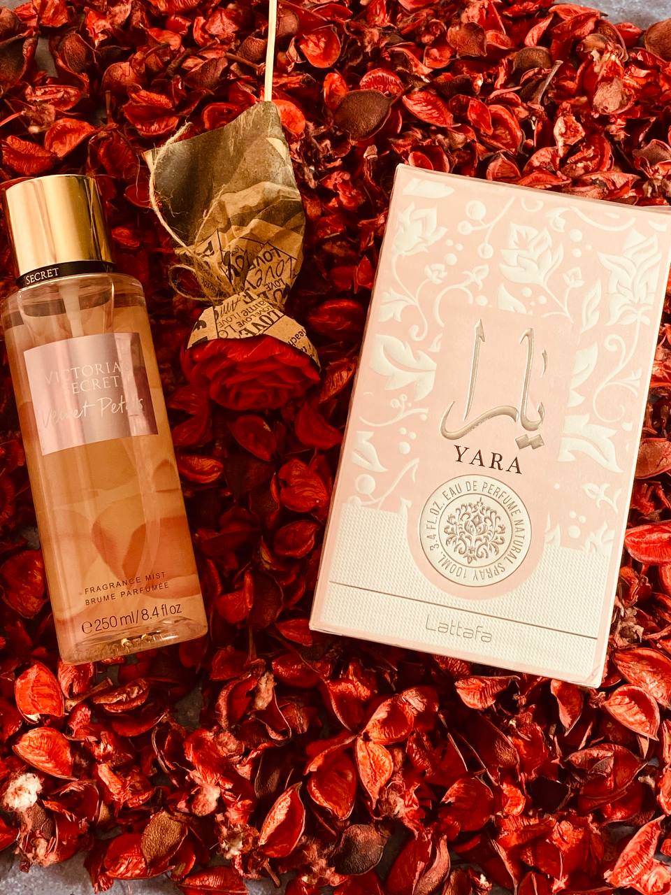 پک کادویی عطر یارا صورتیبادی اسپلش ولوت پتالز - کد12