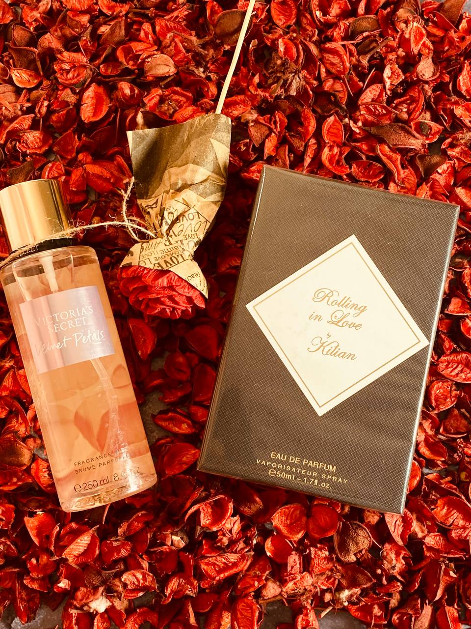 پک کادویی عطر رولینگ این لاوبادی اسپلش ولوت پتالز - کد25