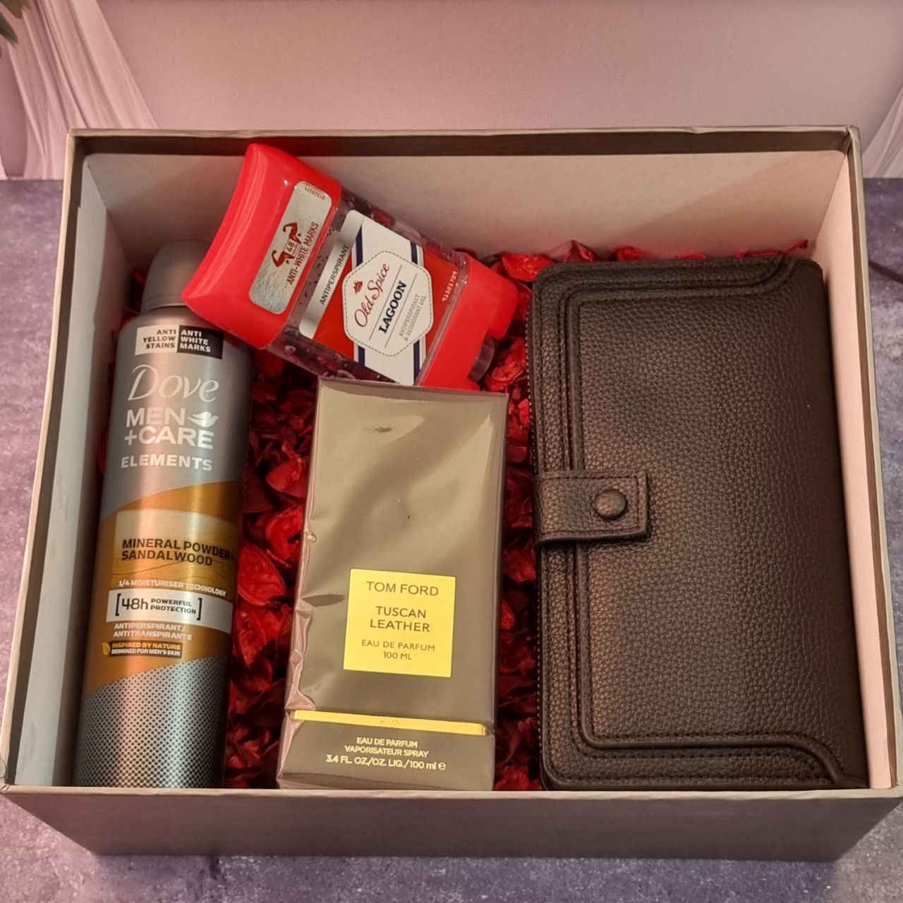 پک هدیه مردانه کد1 | عطر توسکان لدراسپری داومام اولد اسپایس