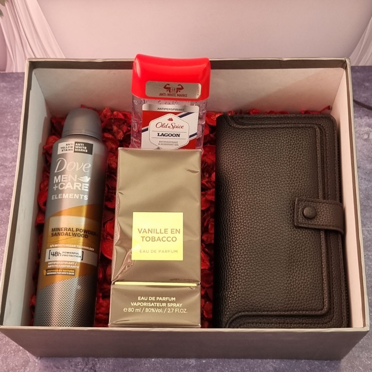 پک هدیه مردانه کد21 | عطر توباکو وانیل فرگرانساسپری داومام اولد اسپایس