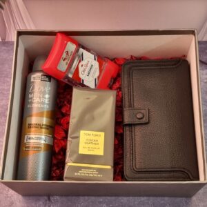 پک هدیه مردانه کد1 | عطر توسکان لدر + اسپری داو + مام اولد اسپایس